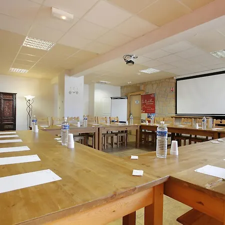 La Pradella Aparthotel 3*